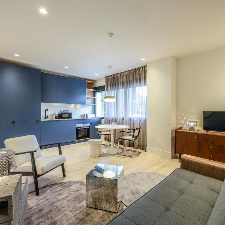 AmazINN Stay Madrid Palacio Real - Superior Apartment - 6