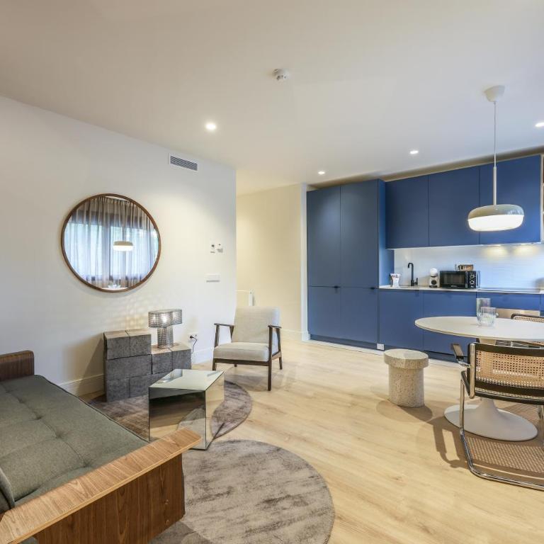 AmazINN Stay Madrid Palacio Real - Superior Apartment - 5