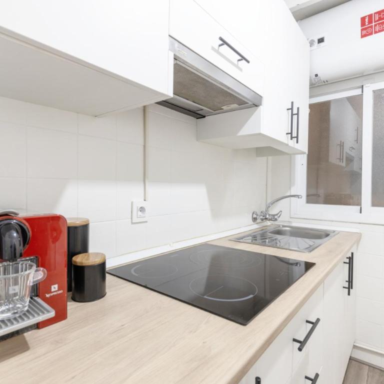 H&H Suite en el Corazón de Granada - Two-Bedroom Apartment - 20