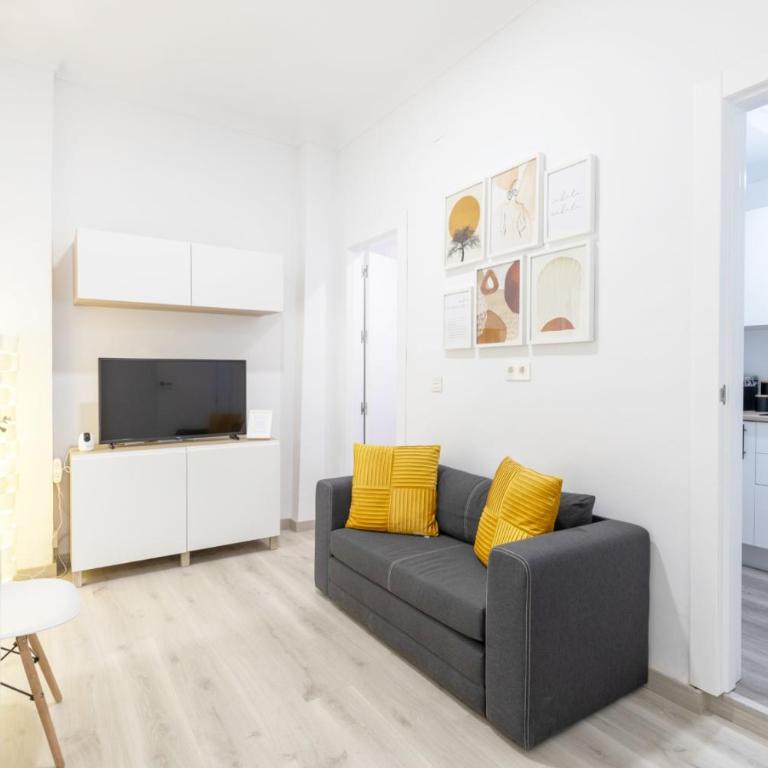 H&H Suite en el Corazón de Granada - Two-Bedroom Apartment - 2