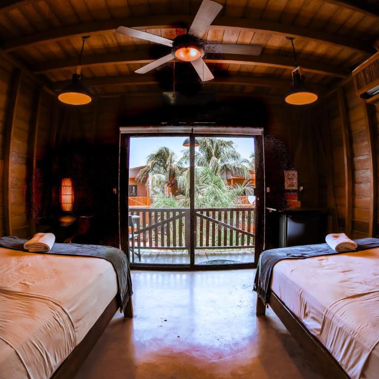 Coconut by ÓOL Hotels - Habitación Doble con balcón - 2 camas - 6