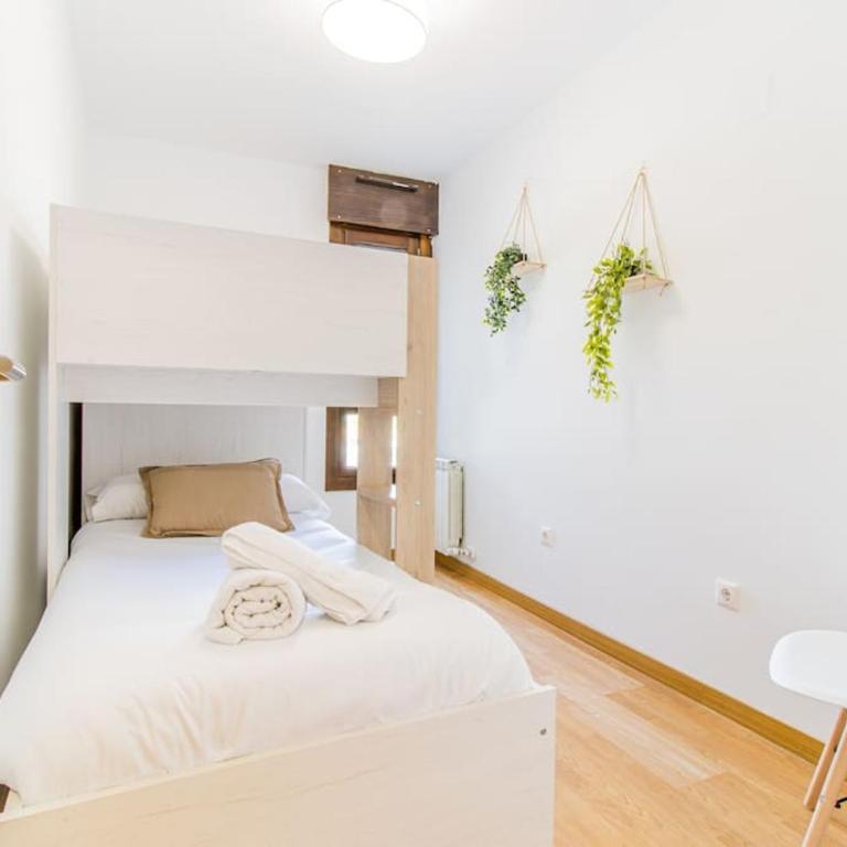 Penthouse Pyrinees , Terrace , Parking & Storage - Appartamento con 2 Camere da Letto - 12