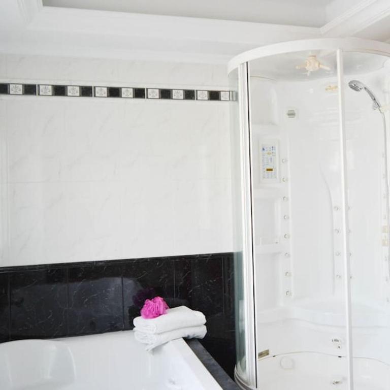 Spectacular Villa in Benalmádena - Villa - 6