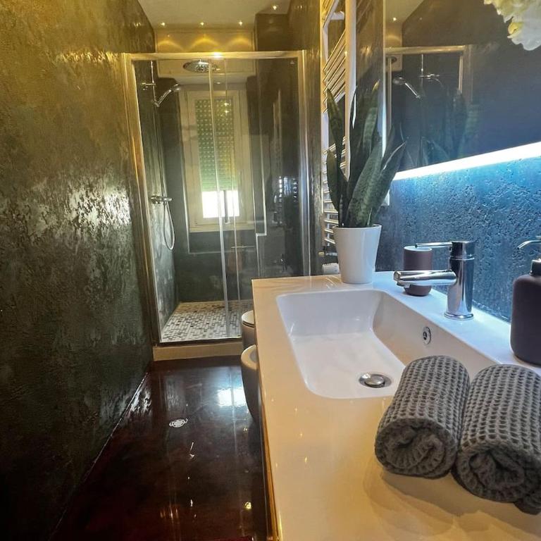 Prestigioso Trilocale Sui Navigli con A/C & Wi-Fi - Appartamento con 2 Camere da Letto - 25