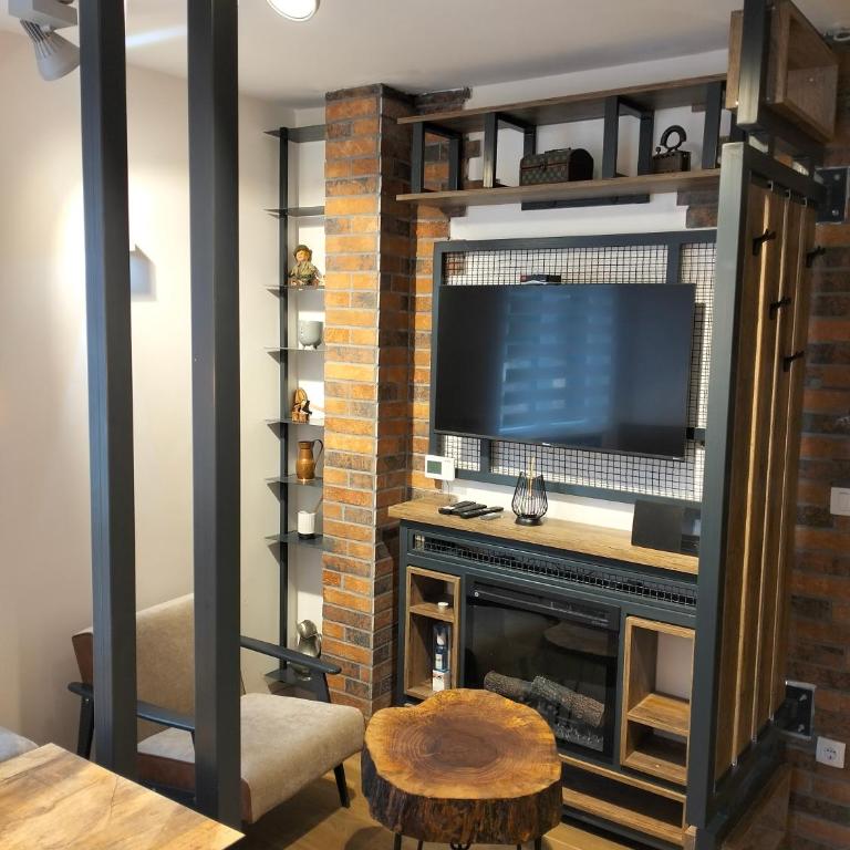 Matrix - Two-Bedroom Apartment - 9