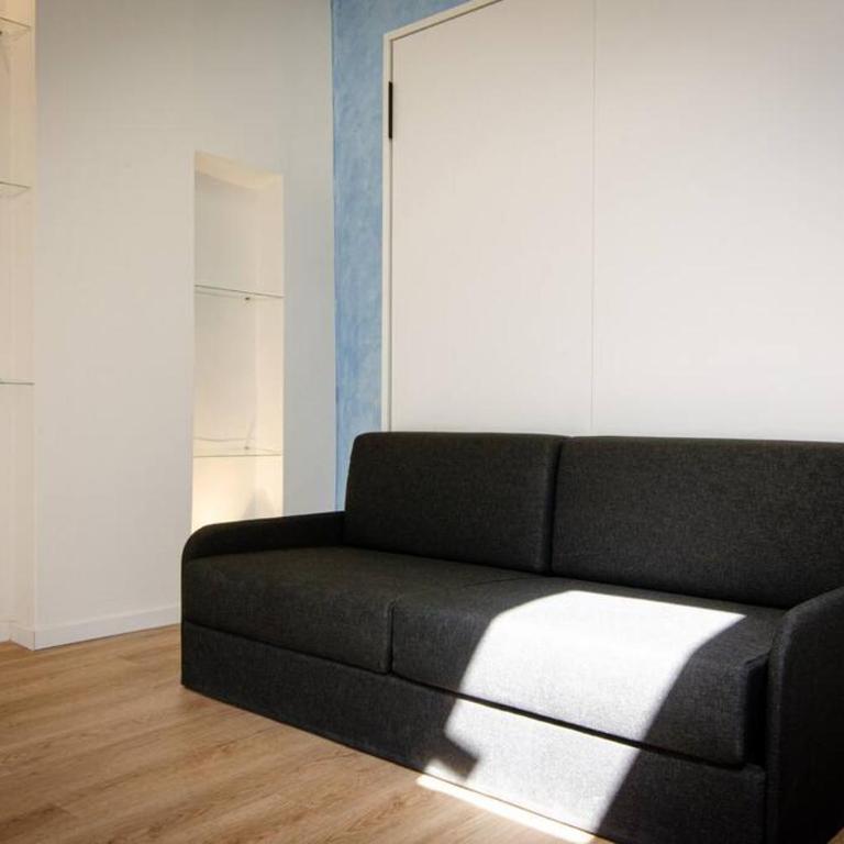 Blue Studio - One-Bedroom Apartment - 9
