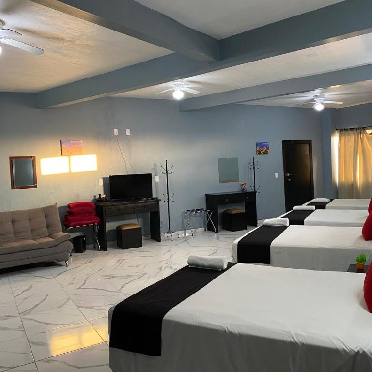 Guadalajara Express Tonala - Habitación Familiar Deluxe - 1