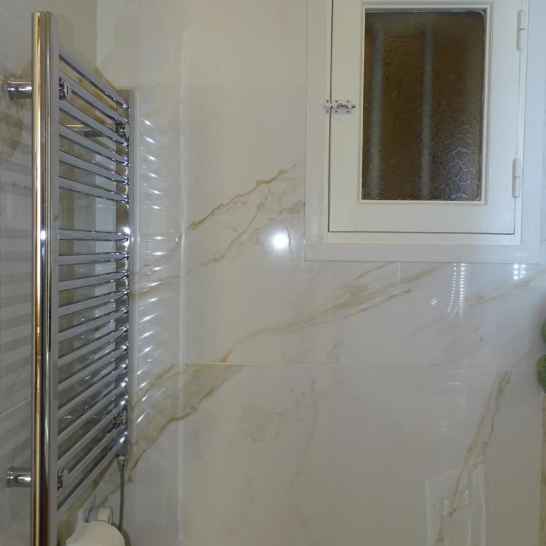 AUGUSTINS FOUNTAIN Studio Cosy AIX Centre Historique à 3 minutes de COURS MIRABEAU -WIFI-SMART TV-RUE CALME - Apartment mit 1 Schlafzimmer - 29