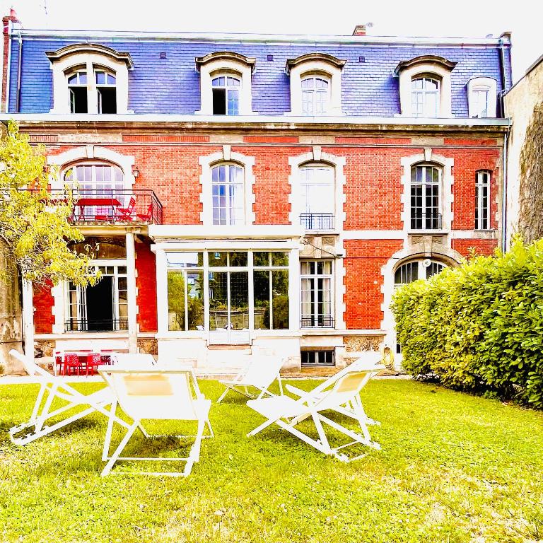 The Gorgeous Hyper Center private garden - Appartement - Vue sur Jardin - 1
