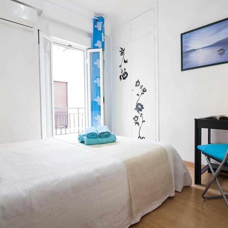 Entire 3 room flat in city center - CANAST - Three-Bedroom Apartment - 21