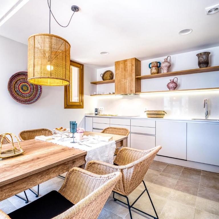 CAMBRILS Chic! Apartments by ALEGRIA - Three-Bedroom Apartment - 10