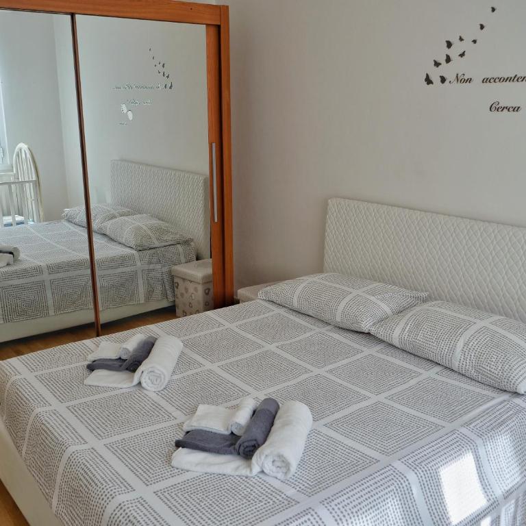 FIORE DI MARE - Delizioso bilocale con posto auto vicino al porto - Appartamento con 1 Camera da Letto - 29