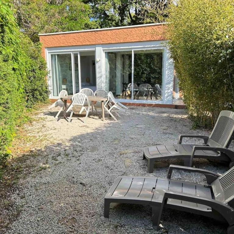 Maisonnette climatisée à 10 m de la plage de la péguière - Apartment mit 1 Schlafzimmer - 4