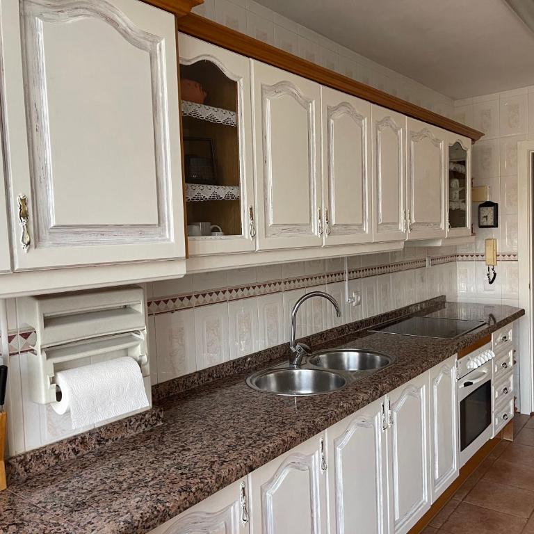 Málaga en familia - Two-Bedroom Apartment with Terrace and Sea View - 7