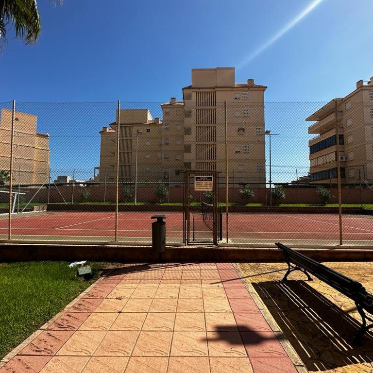 Arenales del Sol Beach Apartment - One-Bedroom Apartment - 35