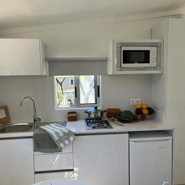 Camping Platja Cambrils - One-Bedroom Bungalow without Air Conditioner - 1