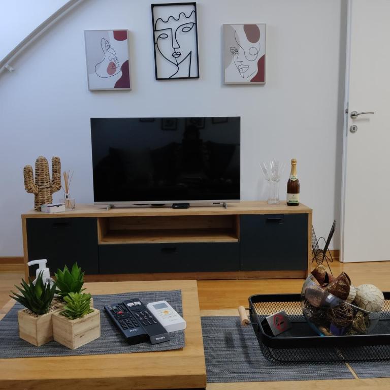 City011 - Apartman sa 2 Spavaće Sobe - 12