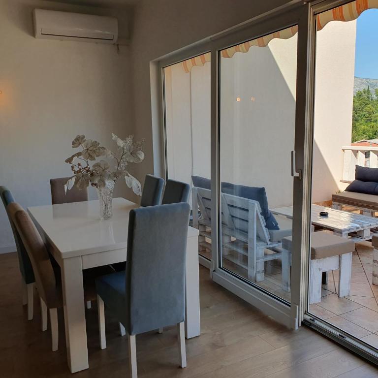 Apartment Faraon free private parking - Two-Bedroom Apartment - 12