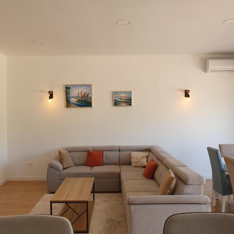 Apartment Faraon free private parking - Two-Bedroom Apartment - 3