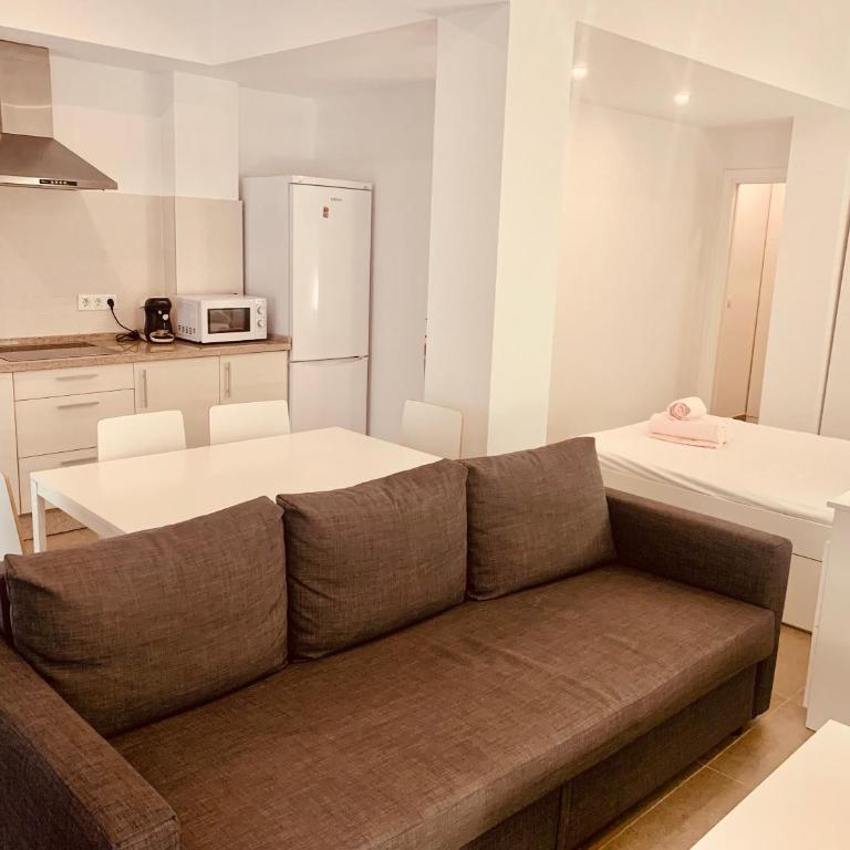 Apartamentos Pintor Losada - Estudio - 6