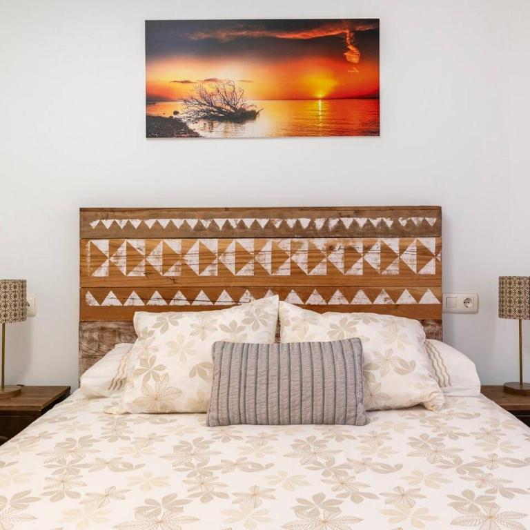 Amplio, luminoso y moderno cerca del Casco Viejo - Three-Bedroom Apartment - 13
