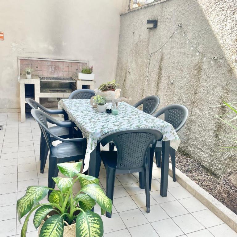 Green Apartmente S Camillo - 2 Bedroom Apartment with Garden and BBQ - by Holiday Homes Rome - Appartamento con 2 Camere da Letto - 66