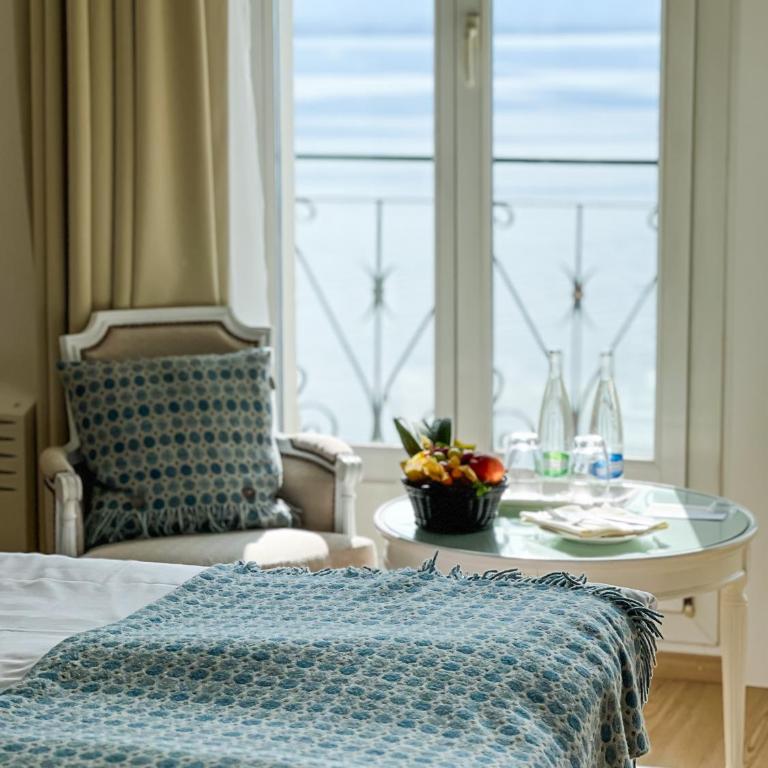 Hotel Eden Palace au Lac - Deluxe Double or Twin Room with Balcony and Lake View - 3
