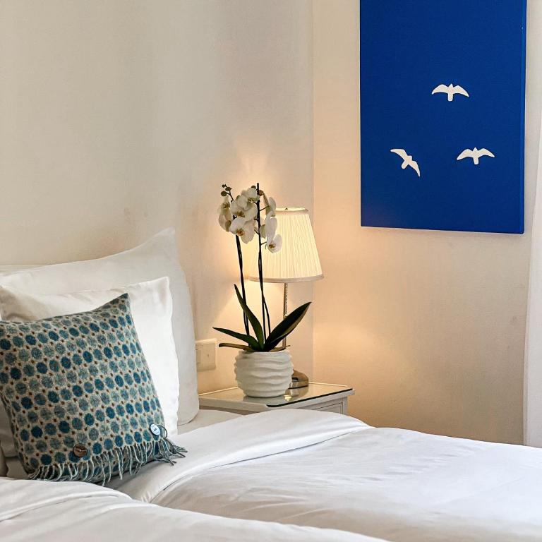 Hotel Eden Palace au Lac - Standard Double or Twin Room - 1