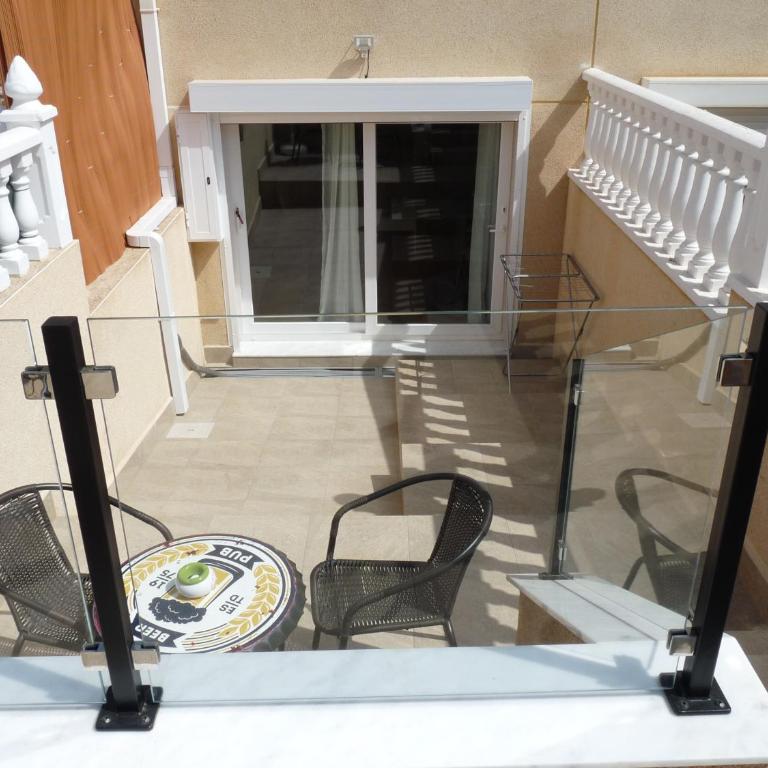 Modern Apartment Near Beach - Apartamento de 2 dormitorios - 37