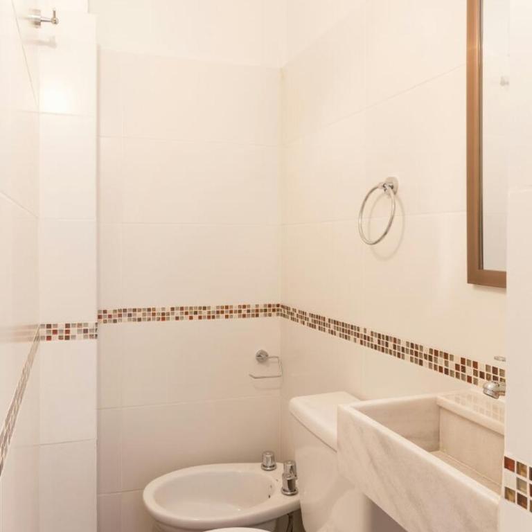 Departamento con excelente ubicación en Córdoba, Argentina - Apartamento de 2 dormitorios - 7