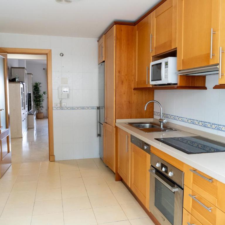 Gran terraza, al lado del mar. - Appartamento con 2 Camere da Letto - 6