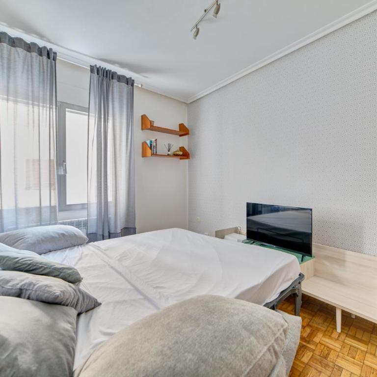 Las terrazas de Castañares by Clabao - Two-Bedroom Apartment - 7
