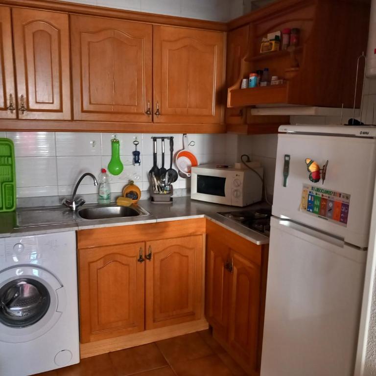 Apartamento Santa Pola, en Playa del Tamarit con piscina. - Apartamento de 2 dormitorios - 5