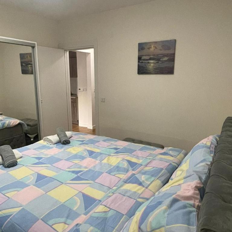 Cvetanov trg LUX 3 - Apartman sa 1 Spavaćom Sobom - 4