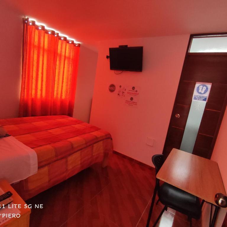 HOTEL D'PIERO MARCONA - Habitación Doble con baño privado - 13