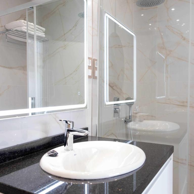 Luxury Apartment Sand Sabi con garaje. - Deluxe Apartment - 8