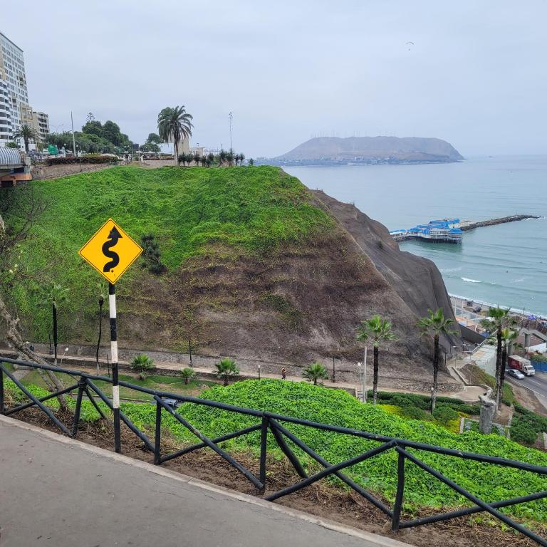 The Guest House 1 at the booming center of Miraflores, Lima - Peru - Two-Bedroom Apartment - 80