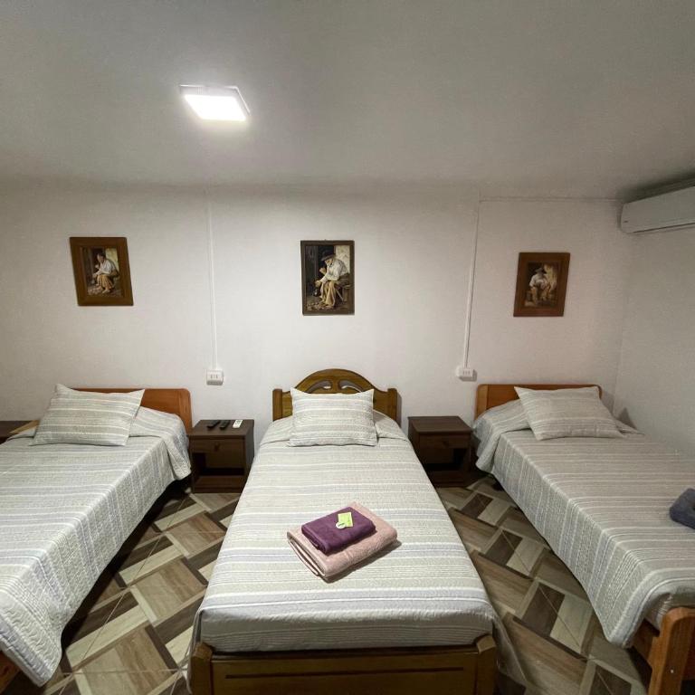 Hotel Hambyll,,,,,,,,,,,,,,,,,,,, - Triple Room with Private Bathroom - 4