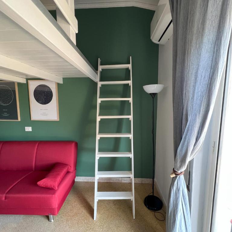 S&S - Deluxe Double or Twin Room - 5