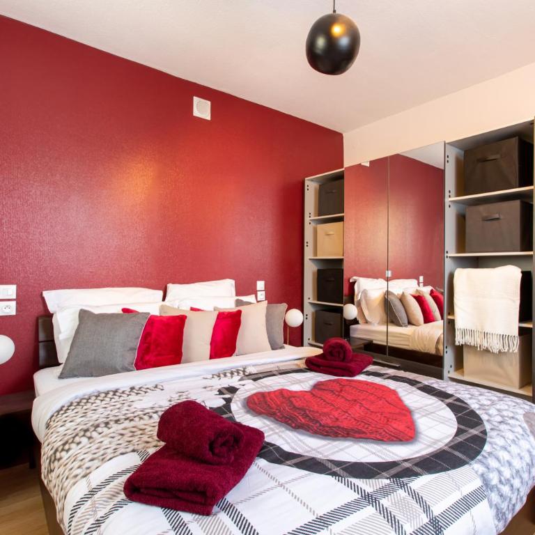 Refuge Ladhof Odysalis I Chic-Moderne-Proche du centre-ville 3 pieces 2 Chambres - Appartamento con 2 Camere da Letto - 24