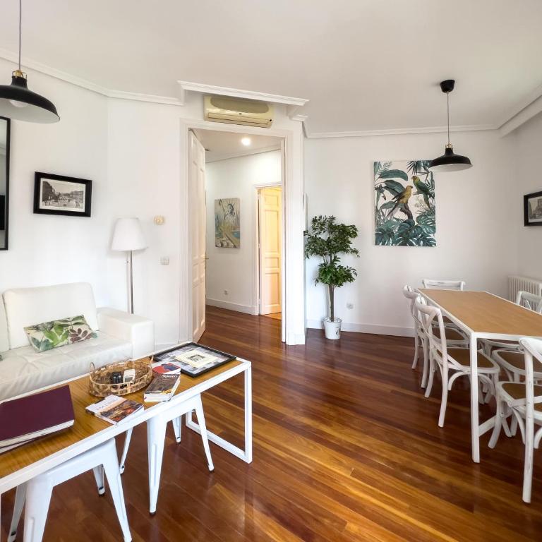Callao Suites - Apartamento de 3 dormitorios - 11