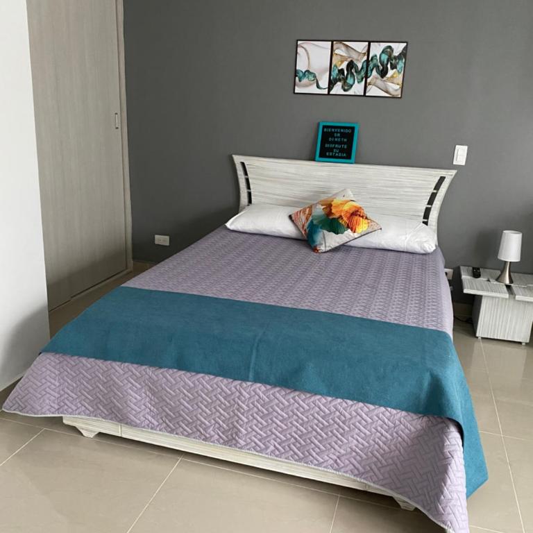 Apartamento Envigado 301 - One-Bedroom Apartment - 2