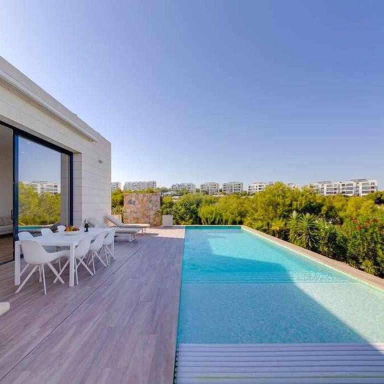 Exclusiva villa con piscina climatizada / Colinas - Villa de 3 dormitorios - 7