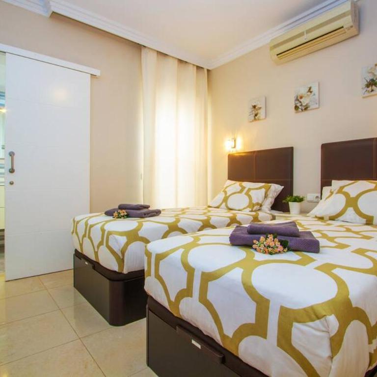 Riviera Park 2b, central 2 bed - Apartamento de 2 dormitorios - 18
