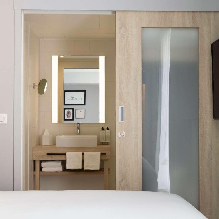 Hampton by Hilton Tours Centre, France - Chambre Lit King-Size - 3