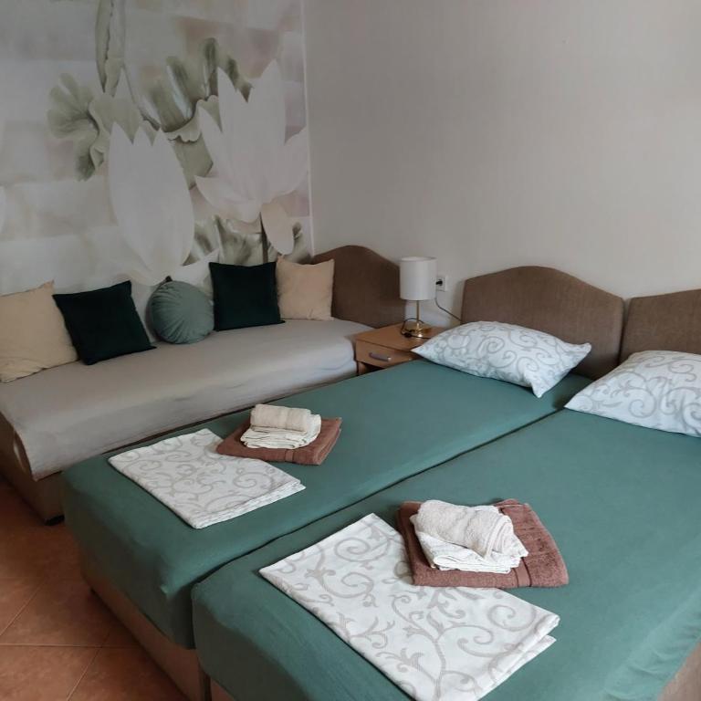 Vicky Apartments - Triple Room with Terrace - 4