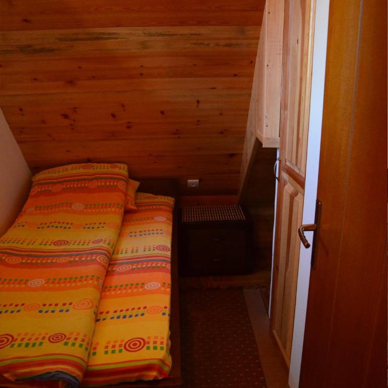 Family Apartments - Three-Bedroom Apartment with Terrace - 2