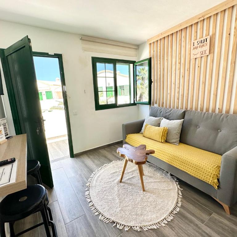 Kiwi Smoothie - En la playa, doble terraza, cocina completa, dos camas y Wifi - Apartment - 1