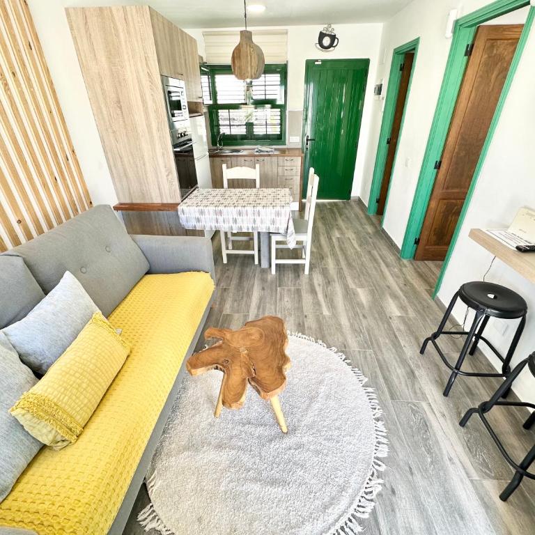 Kiwi Smoothie - En la playa, doble terraza, cocina completa, dos camas y Wifi - Apartment - 4