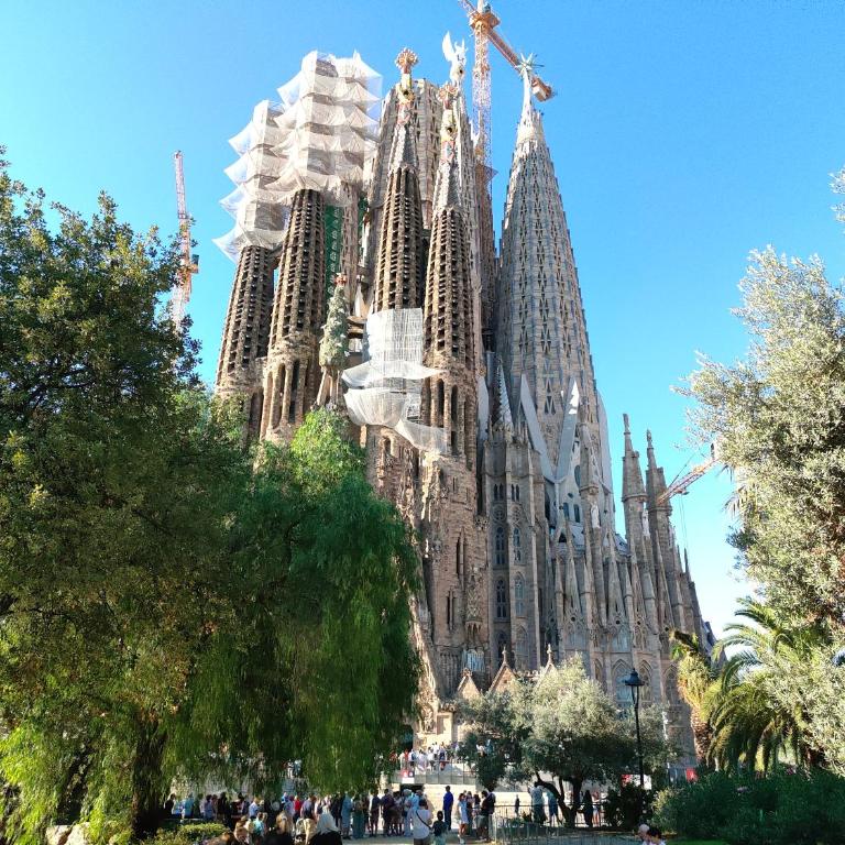 Sagrada Familia Apartment 265 - Four Bedroom Apartment - 23